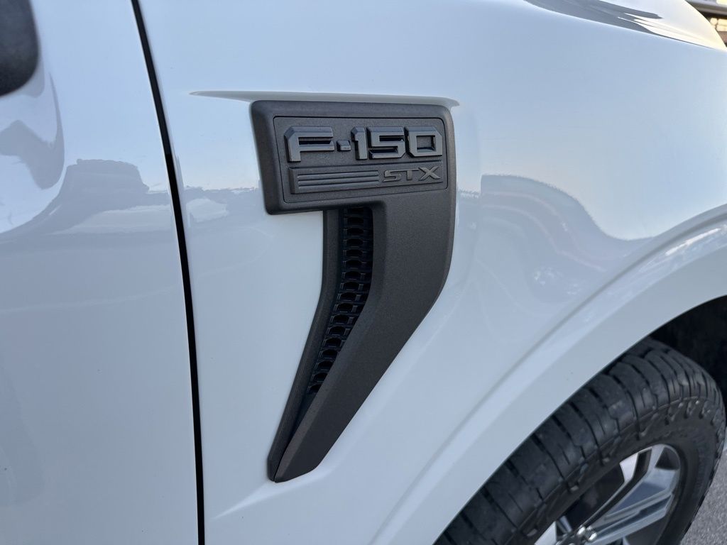 2023 Ford F-150 XL photo 41
