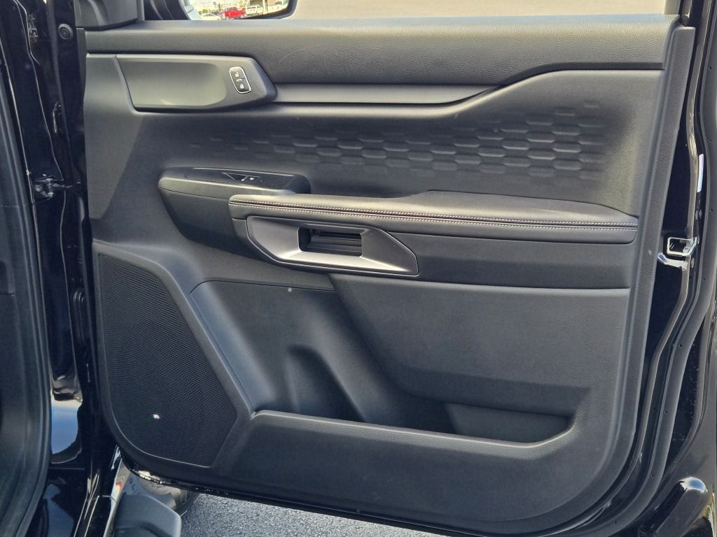 2025 Ford Ranger XLT photo 4