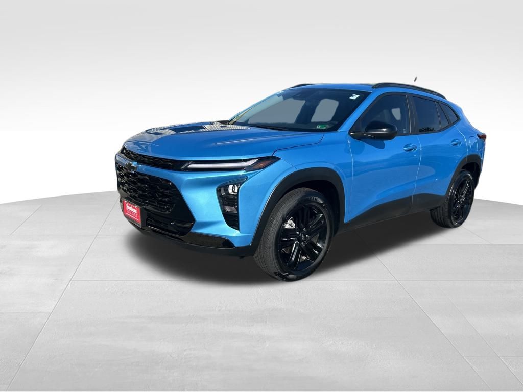 2025 Chevrolet Trax ACTIV photo 2