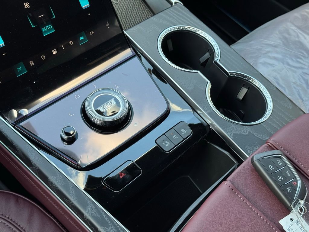 2026 Cadillac Escalade ESV Luxury photo 28