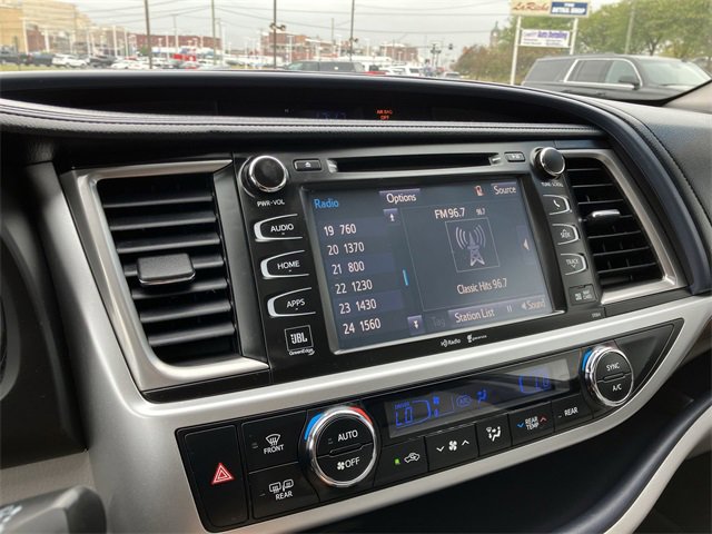 2015 Toyota Highlander Base Hybrid photo 5