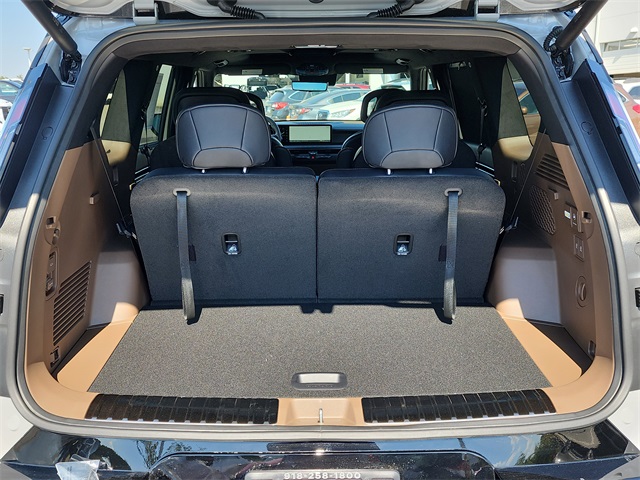 2026 Kia EV9 GT-Line photo 3