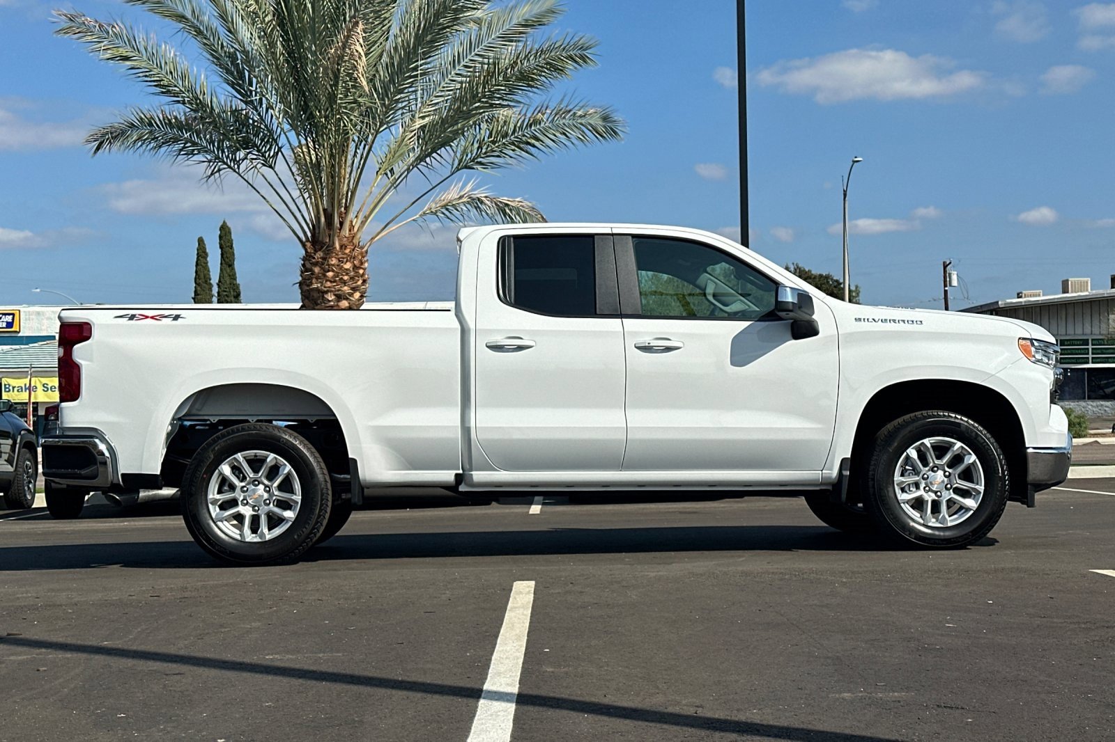 2026 Chevrolet Silverado 1500 LT photo 3