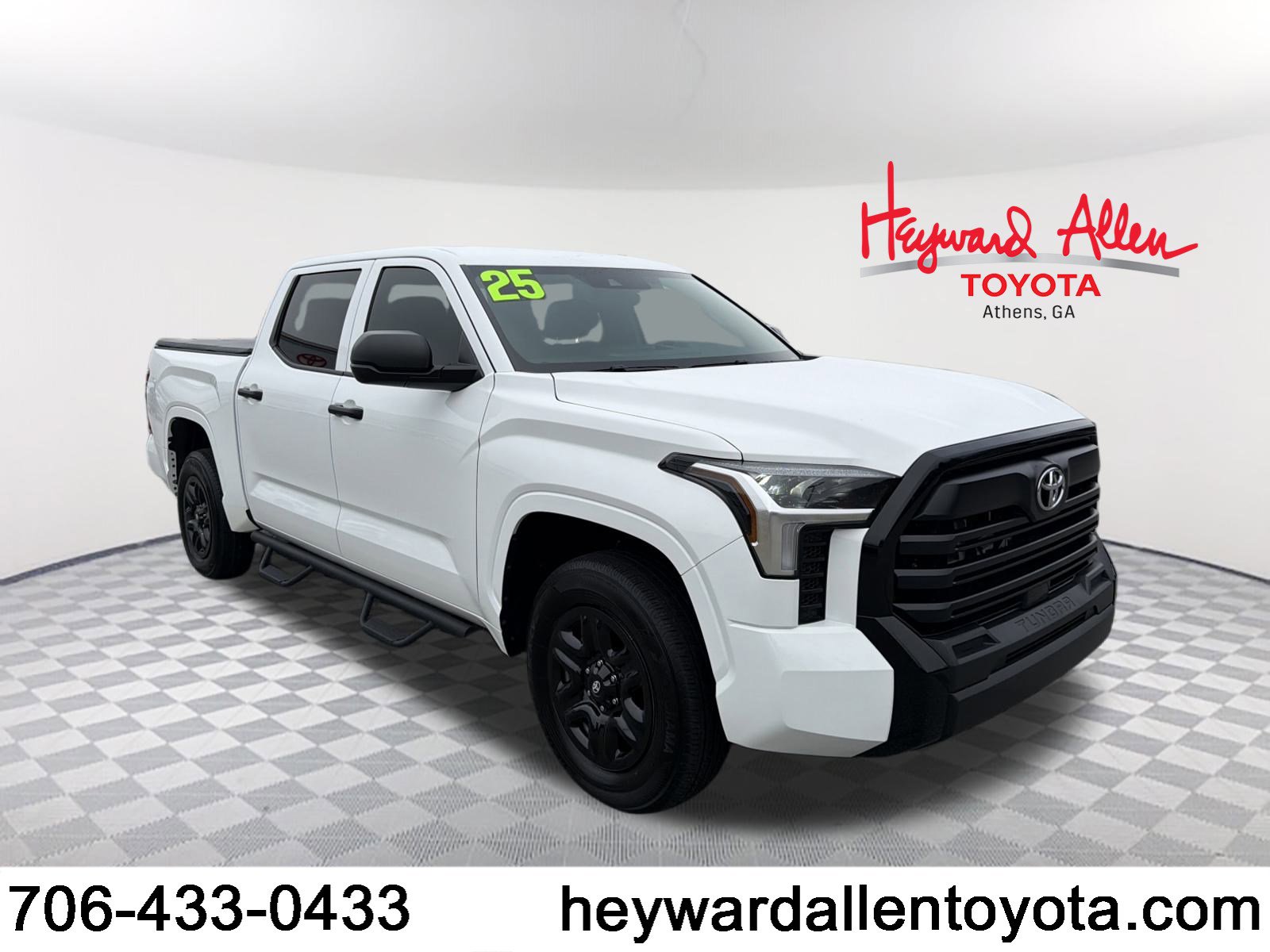 2025 Toyota Tundra SR's photo
