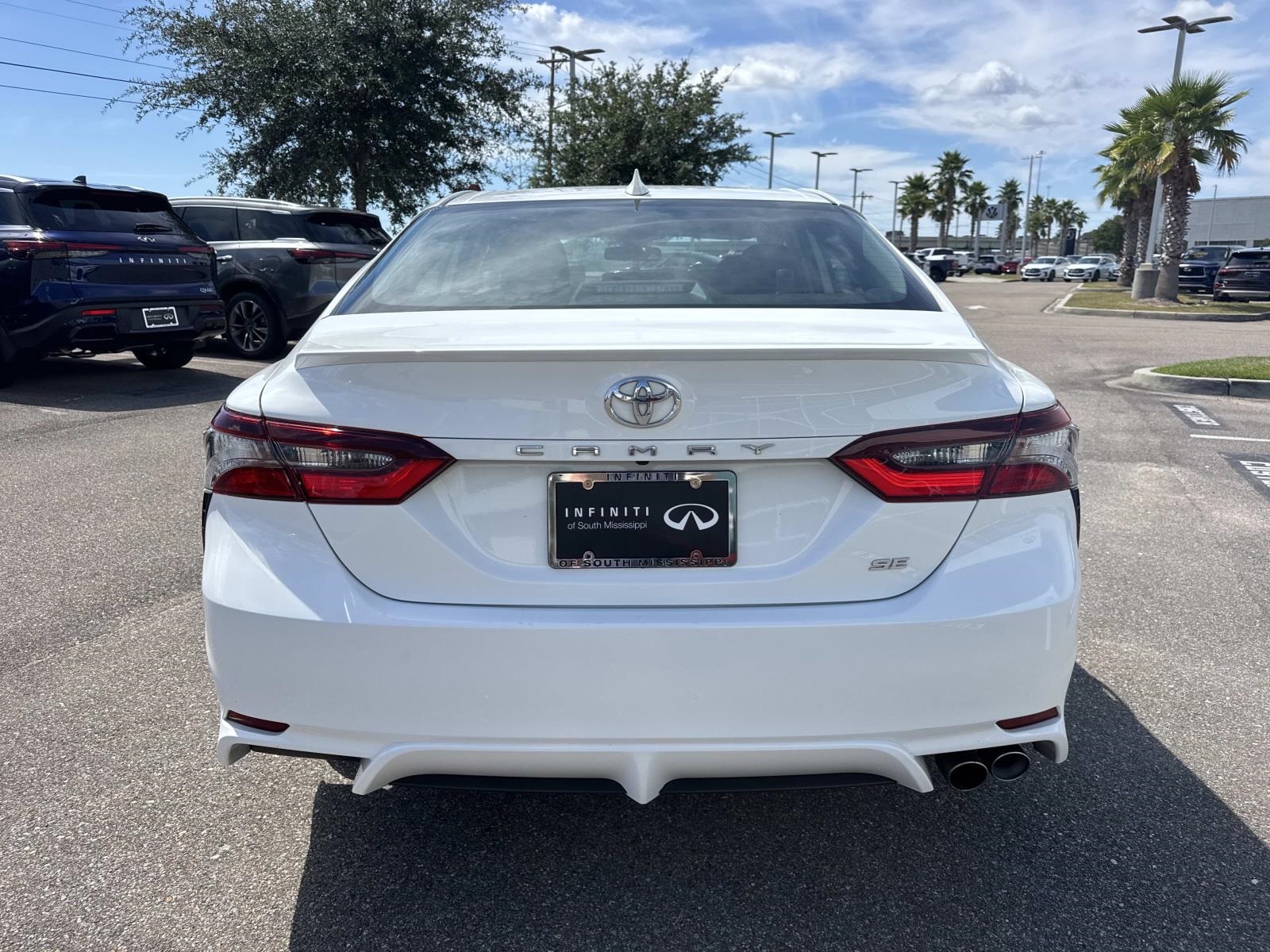 2024 Toyota Camry SE photo 6