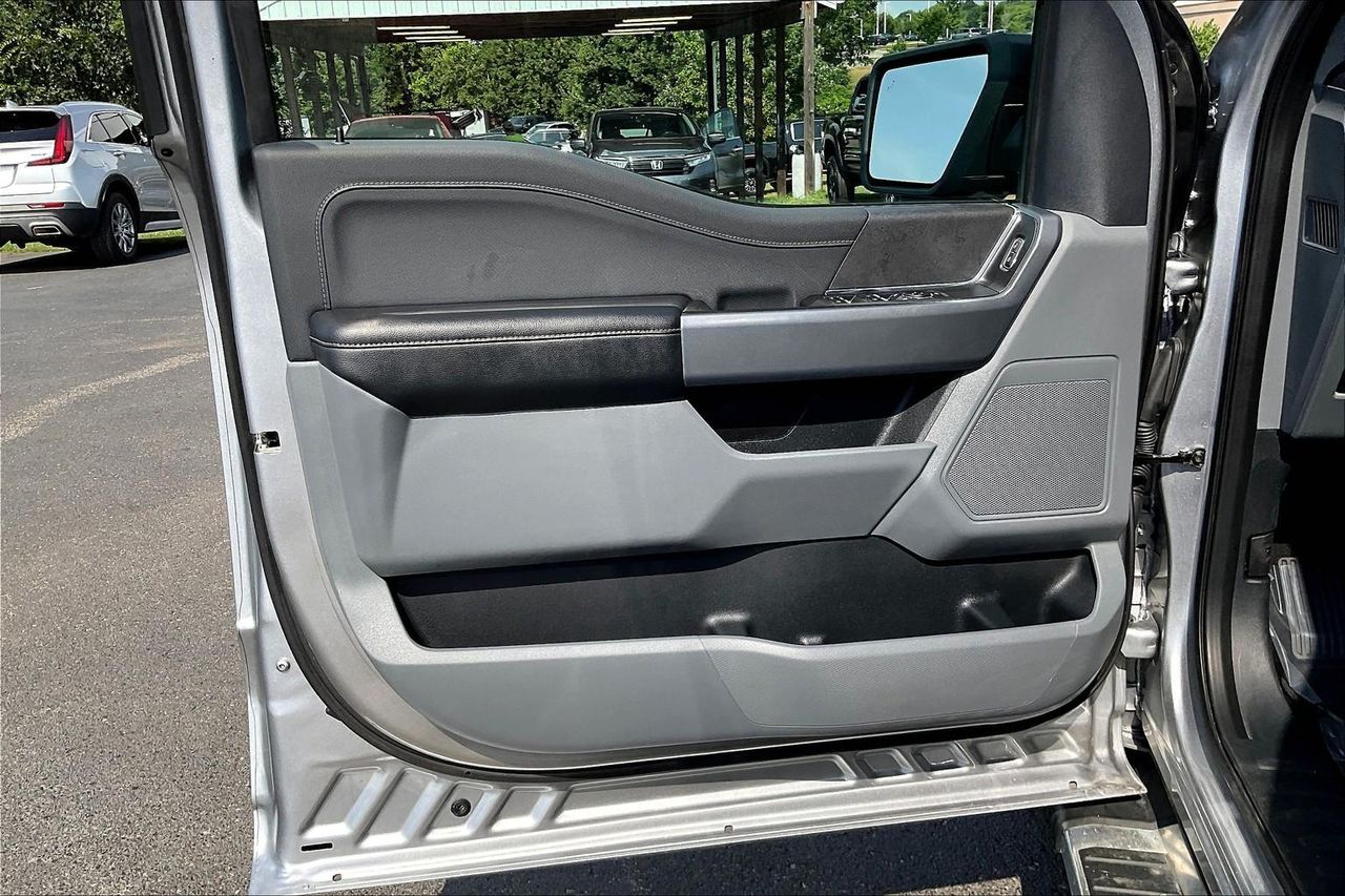 2024 Ford F-150 XLT photo 19