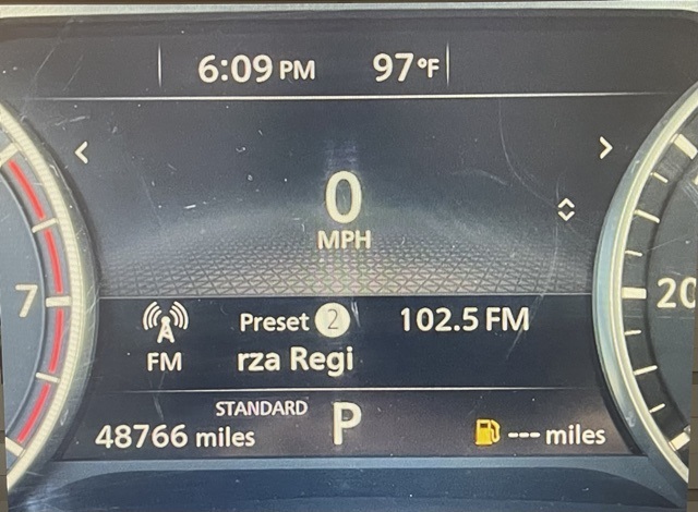 2023 Nissan Rogue SV photo 10
