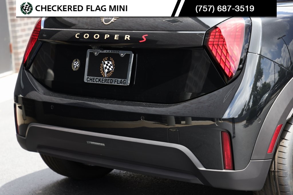 2025 Mini Cooper S Iconic photo 9