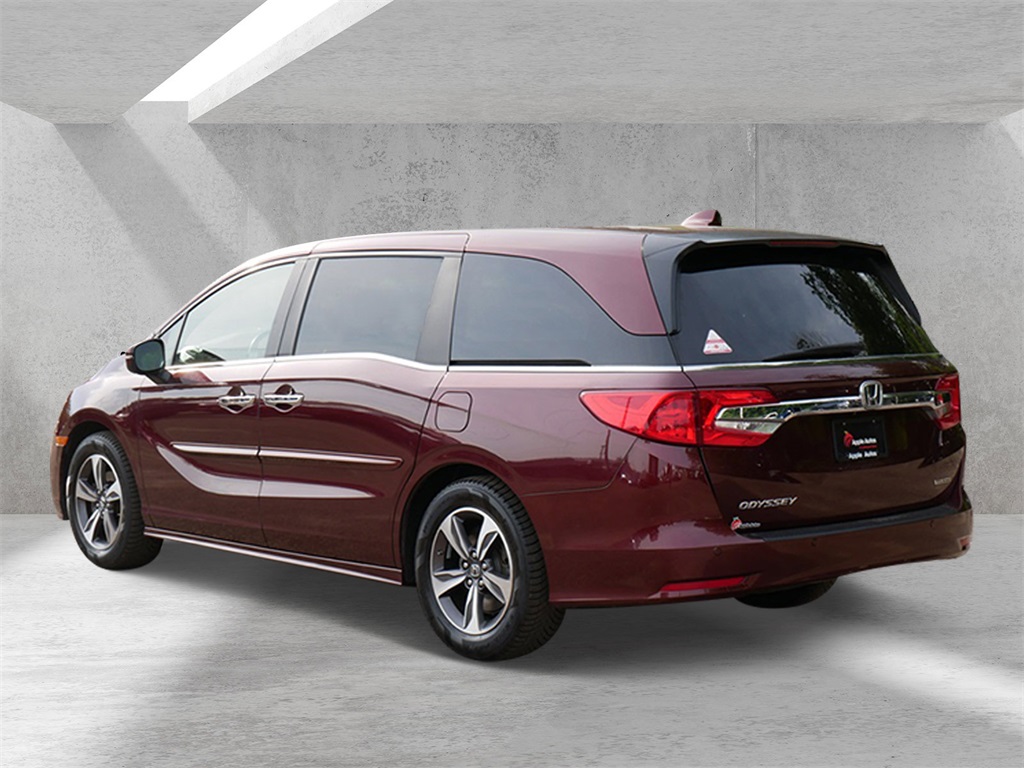 2019 Honda Odyssey Touring photo 4