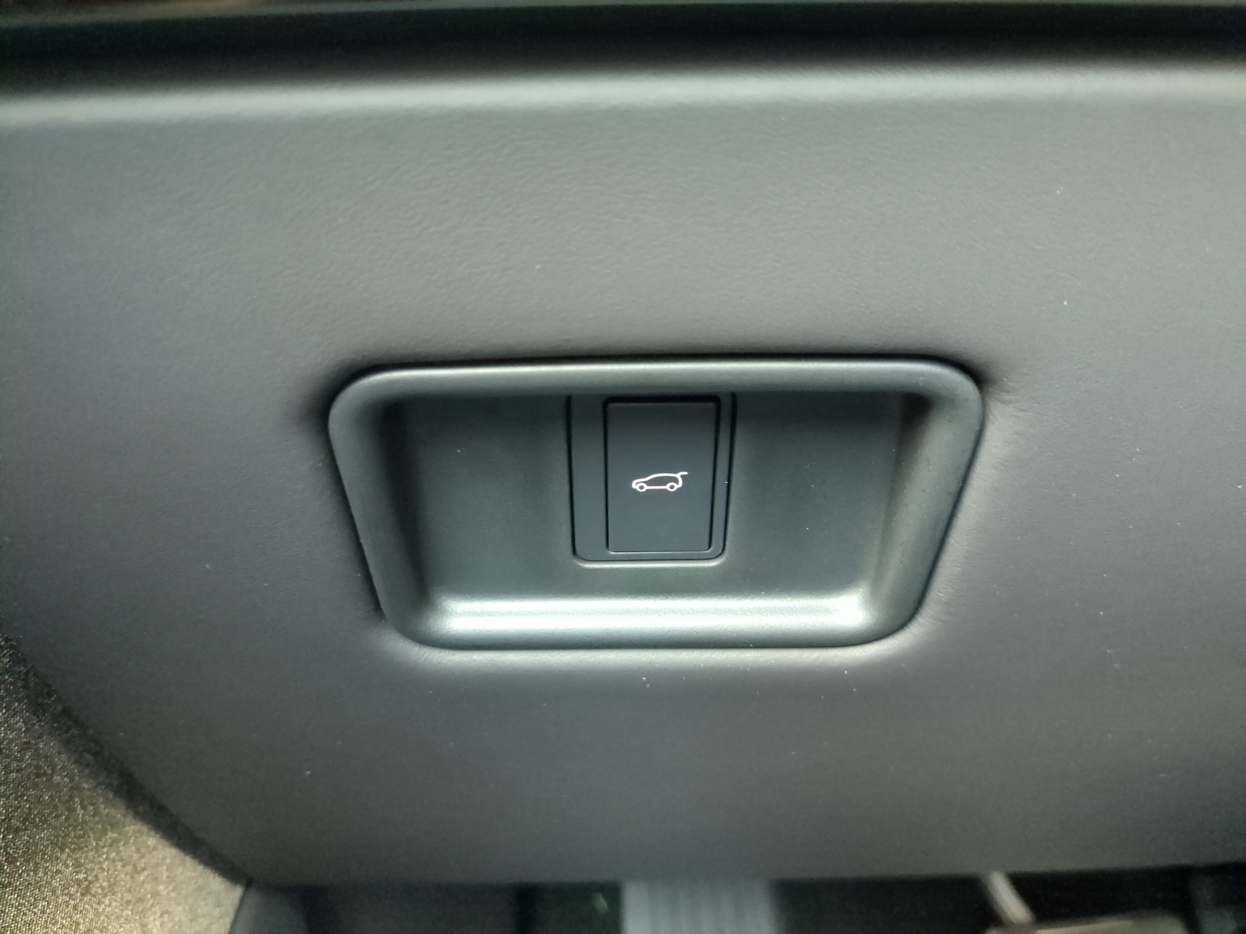 2025 Land Rover Range Rover Sport SE photo 6