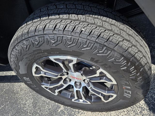 2025 Gmc Canyon AT4 photo 11