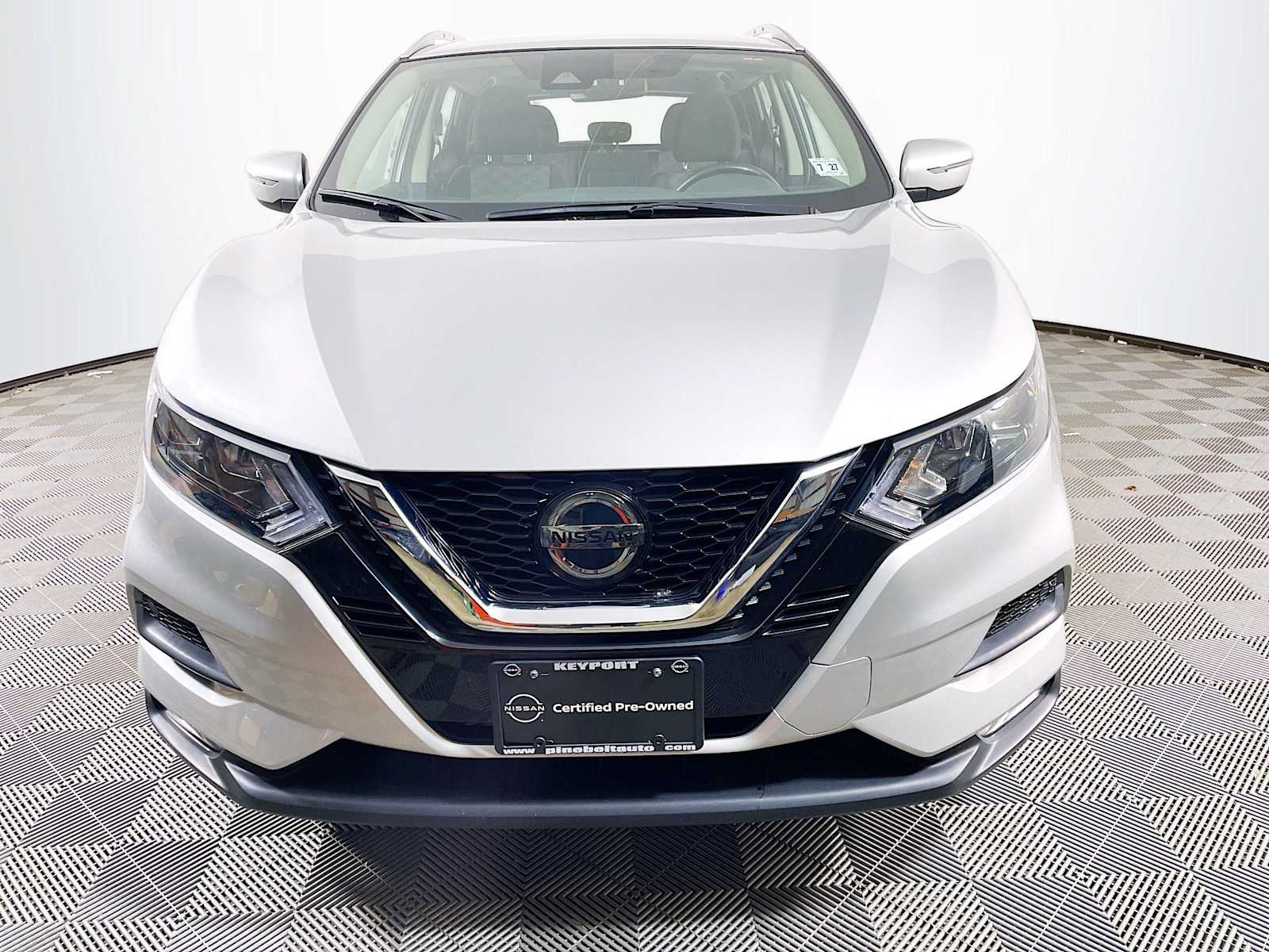 2022 Nissan Rogue Sport SV photo 2