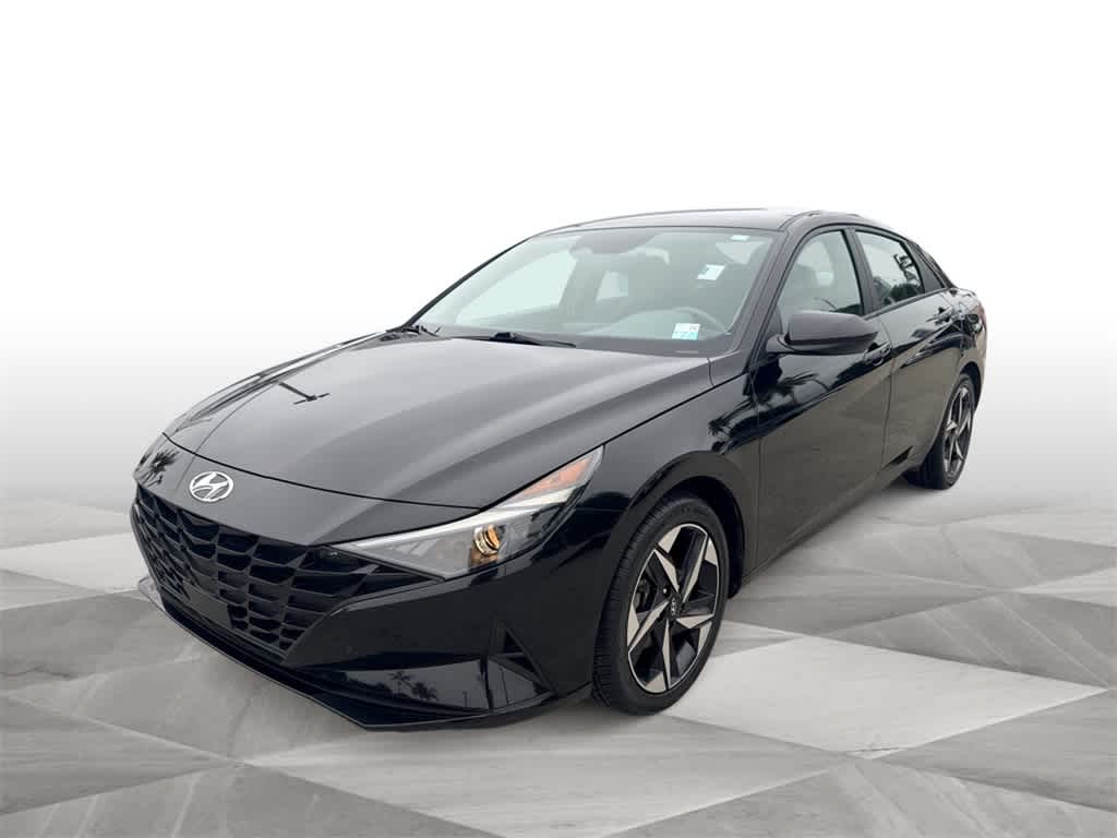 2023 Hyundai Elantra SEL's photo