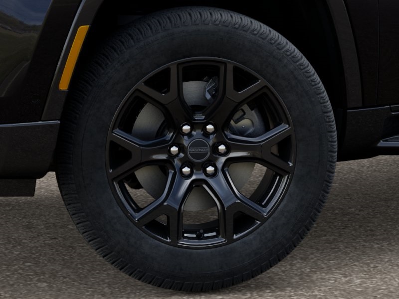2025 Jeep Wagoneer Series II Carbide photo 4