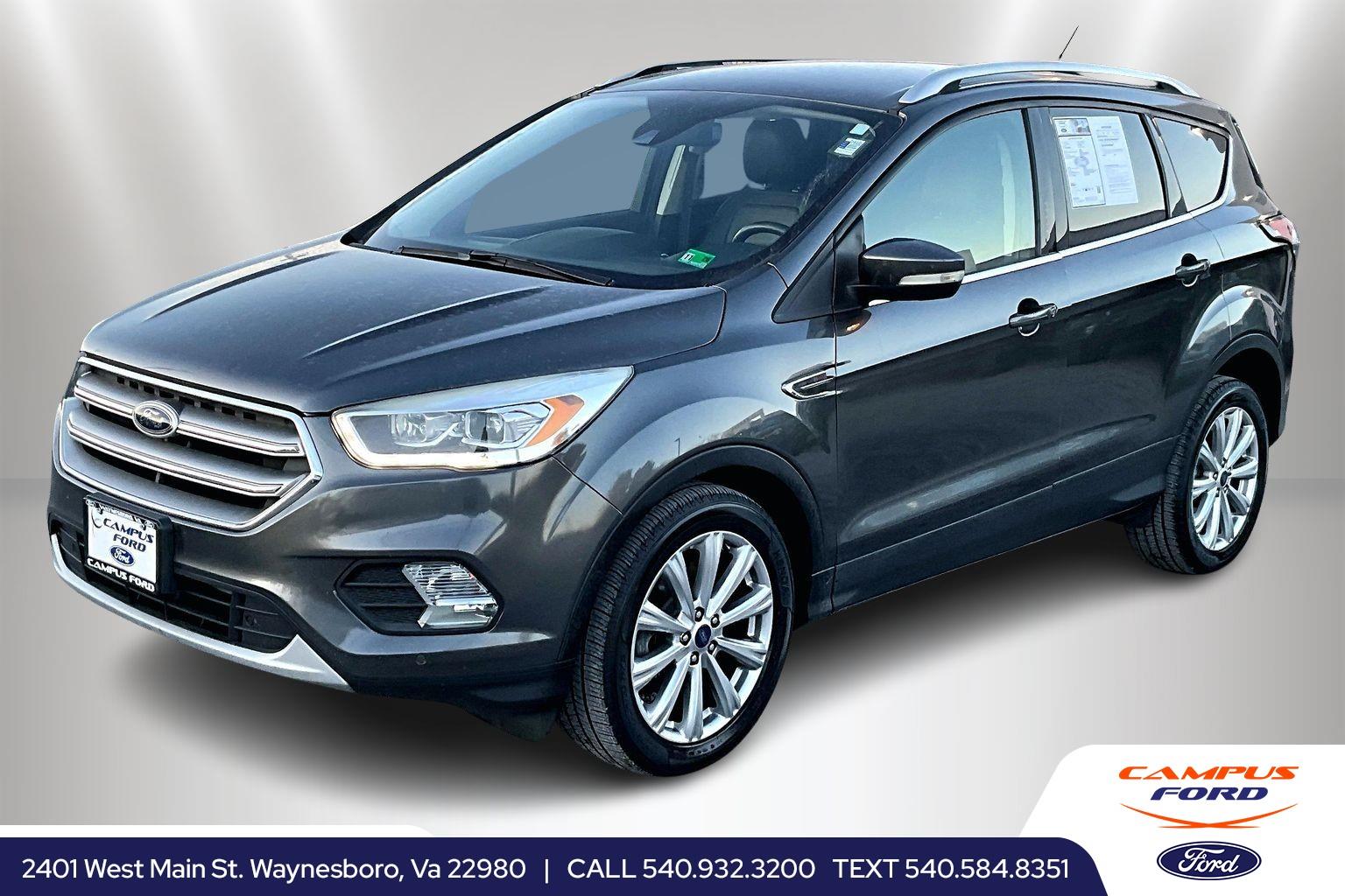 2017 Ford Escape Titanium's photo