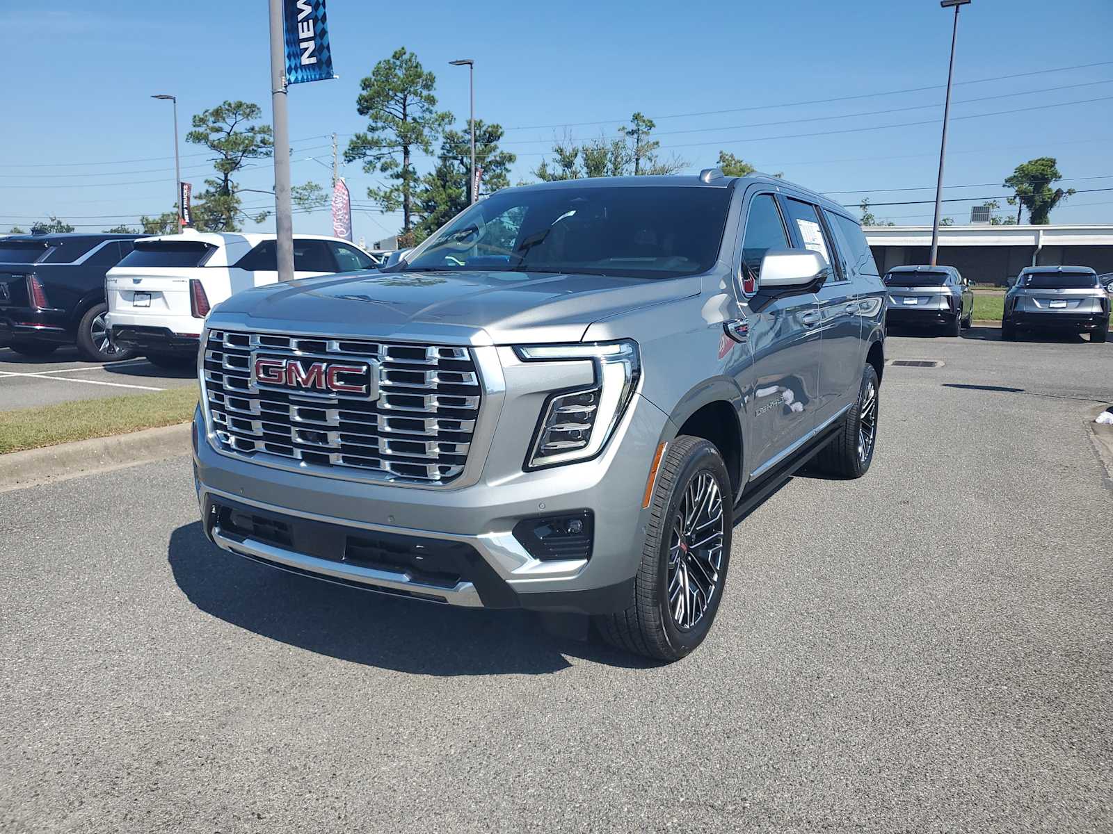 2025 GMC Yukon XL Denali's photo