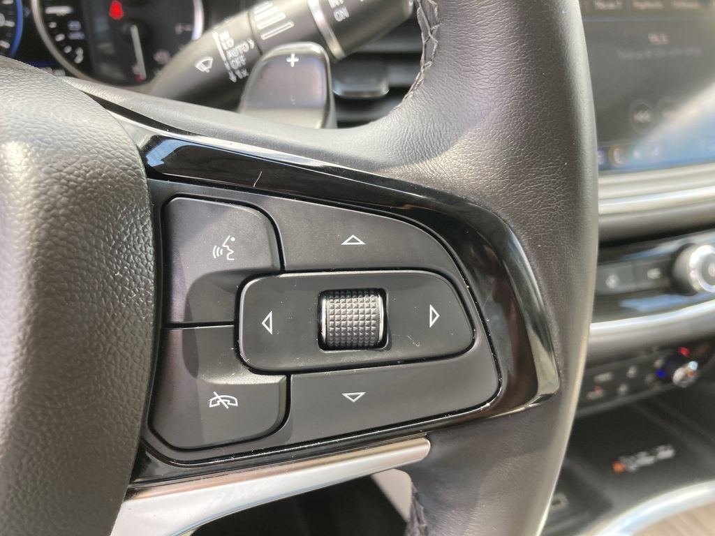 2022 Buick Enclave Avenir photo 17