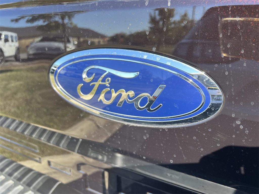 2019 Ford F-150 Lariat photo 10