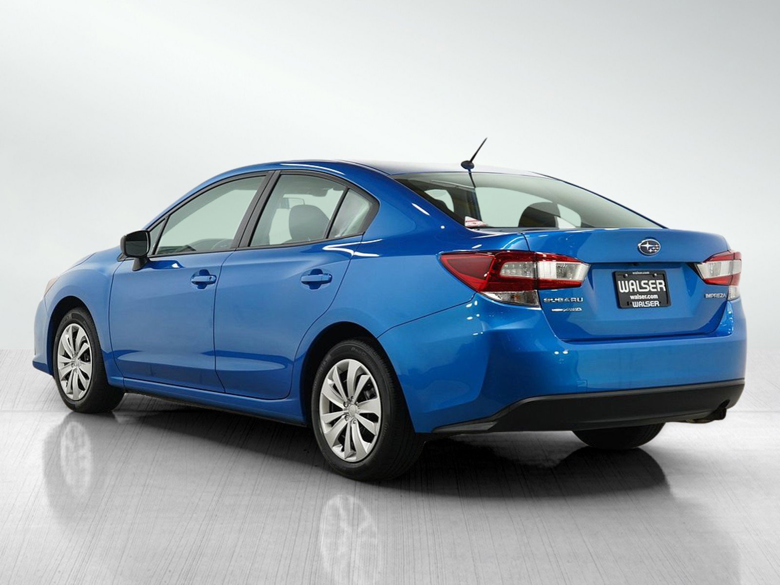 2023 Subaru Impreza Base photo 3