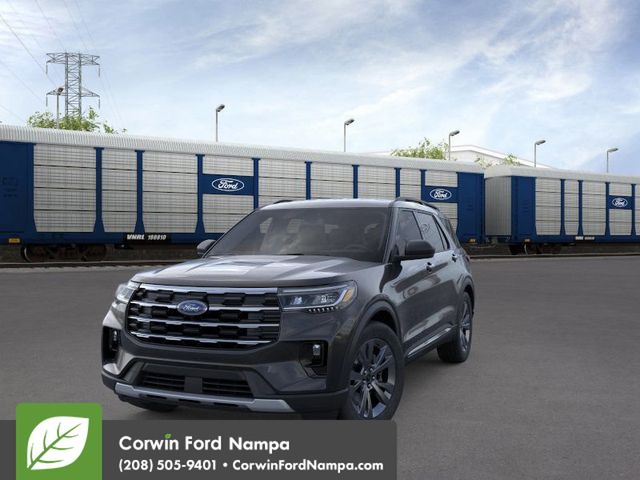 2025 Ford Explorer photo 2