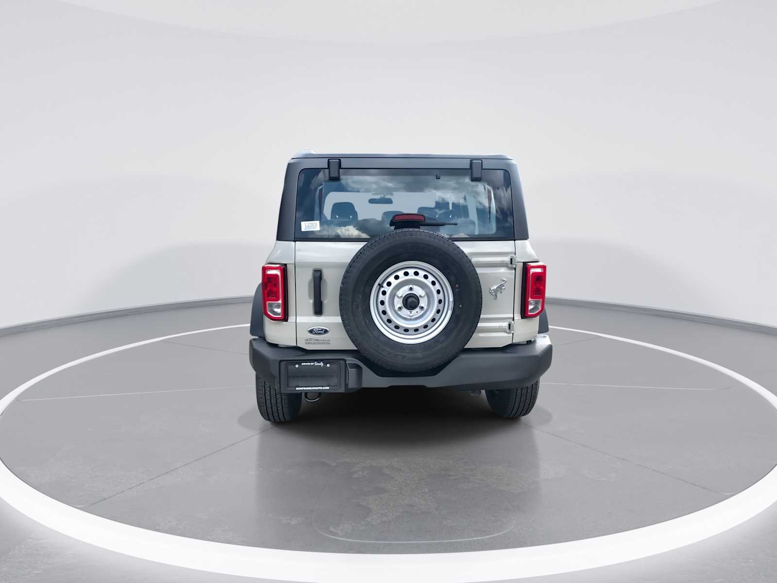 2025 Ford Bronco Base photo 7