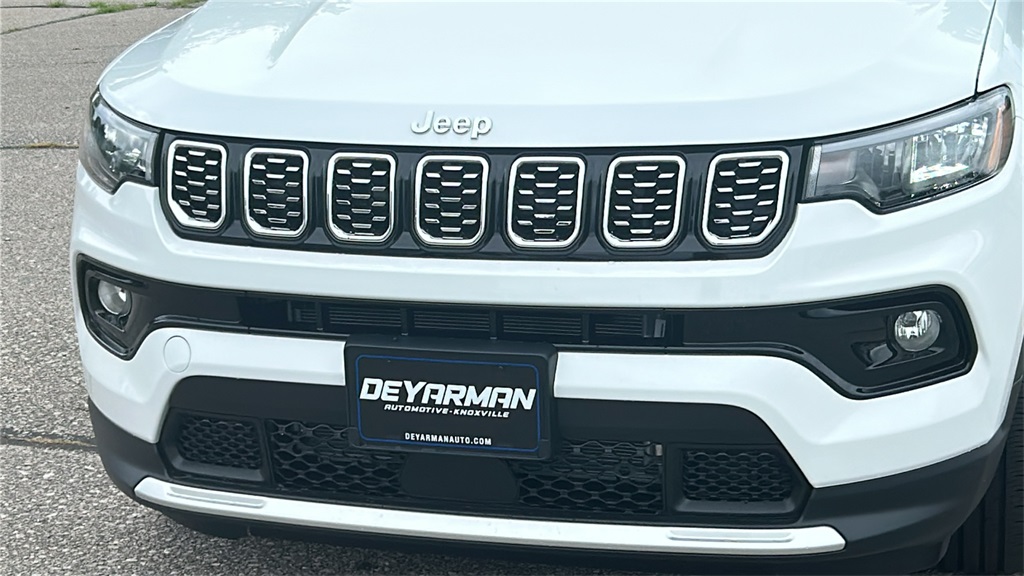 2025 Jeep Compass Limited photo 10