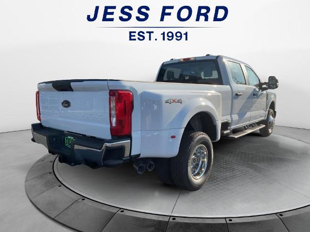 2026 Ford F-350 XL photo 4