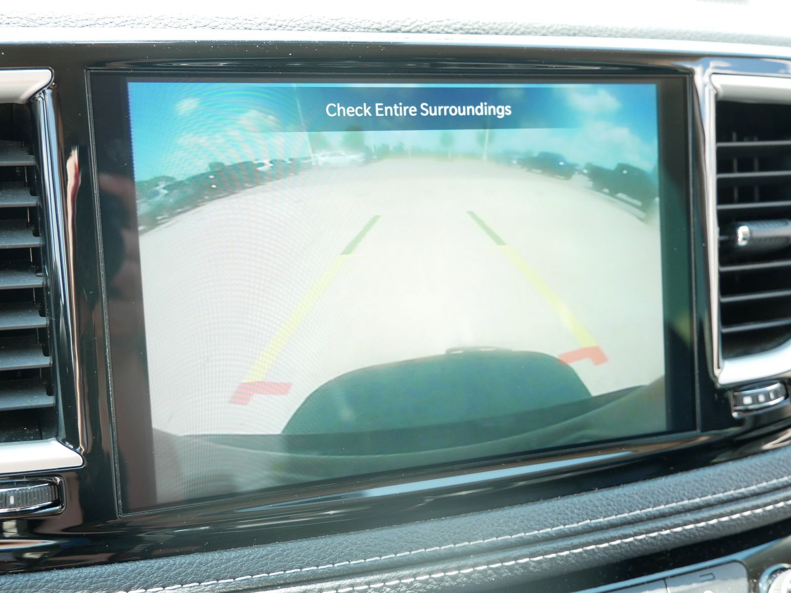 2023 Chrysler Pacifica Hybrid Touring L photo 19
