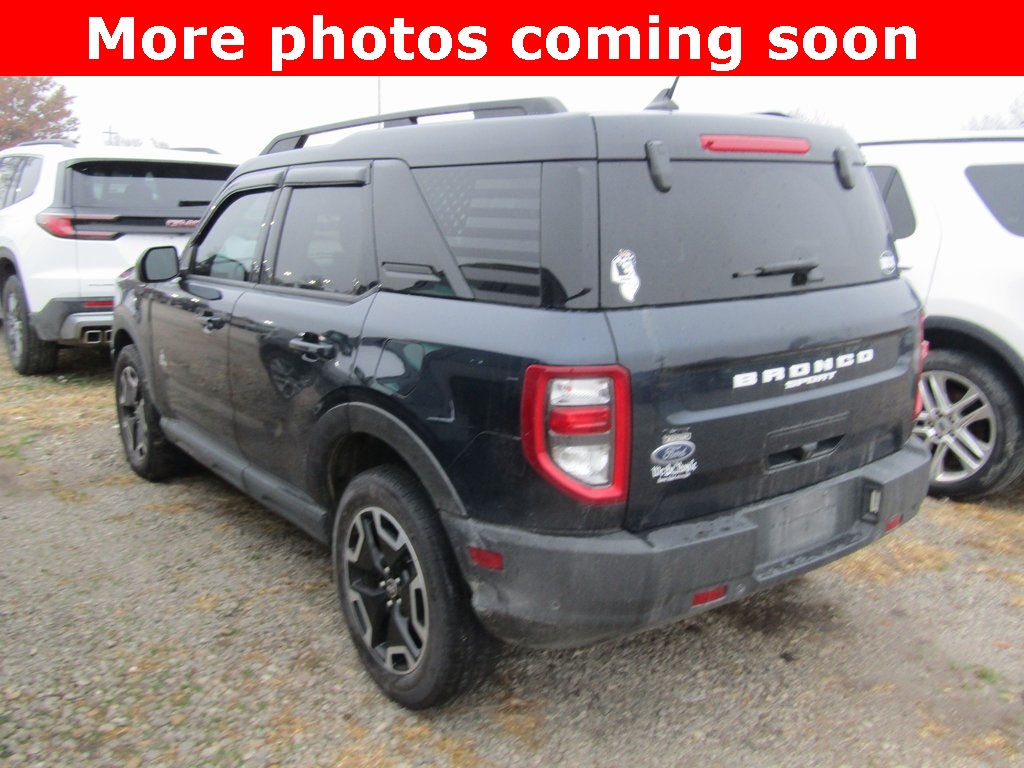 2021 Ford Bronco Sport Outer Banks photo 2