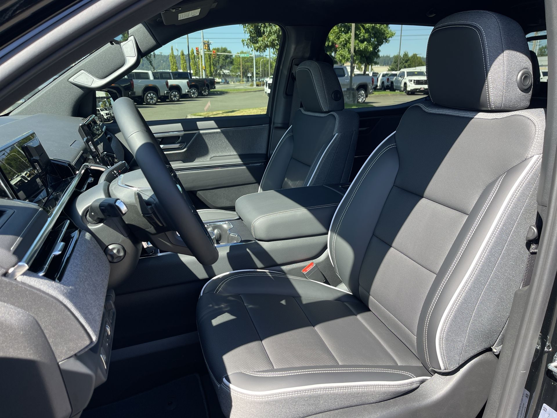 2026 Gmc Sierra Elevation photo 16