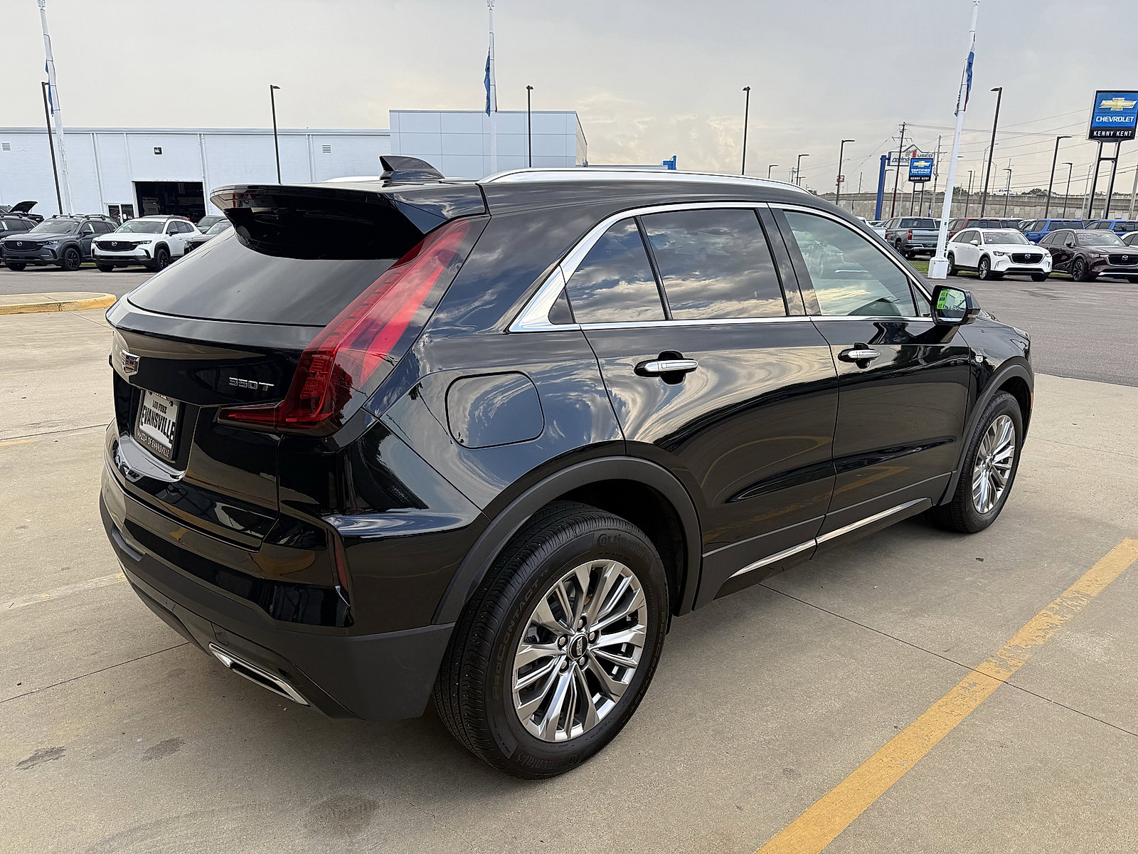 2024 Cadillac XT4 Premium Luxury photo 6