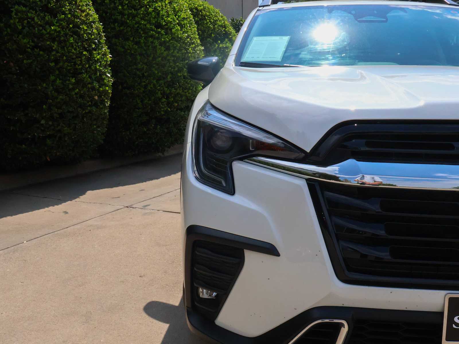 2024 Subaru Ascent Touring photo 4
