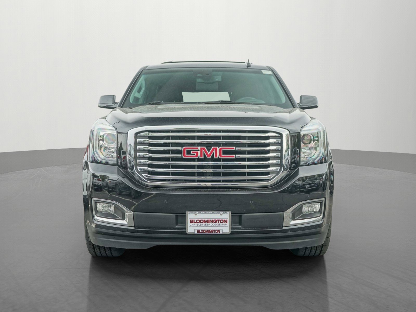 Used 2020 GMC Yukon SLT with VIN 1GKS2BKC8LR120557 for sale in Minneapolis, Minnesota