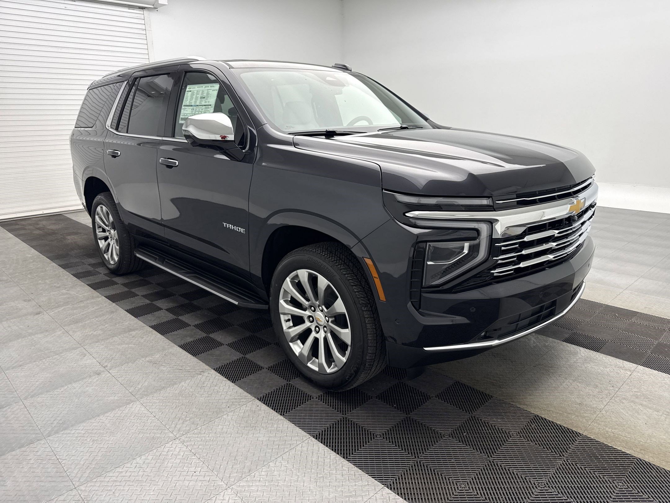 2025 Chevrolet Tahoe Premier photo 4