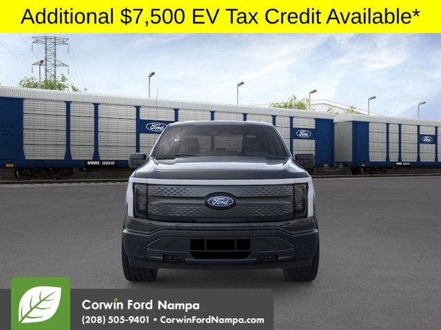 2025 Ford F-150 Lightning photo 8