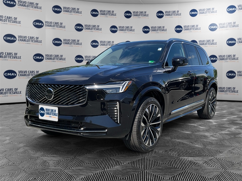 2025 Volvo XC90 Plus's photo