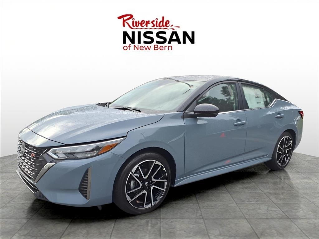 2025 Nissan Sentra SR photo 4