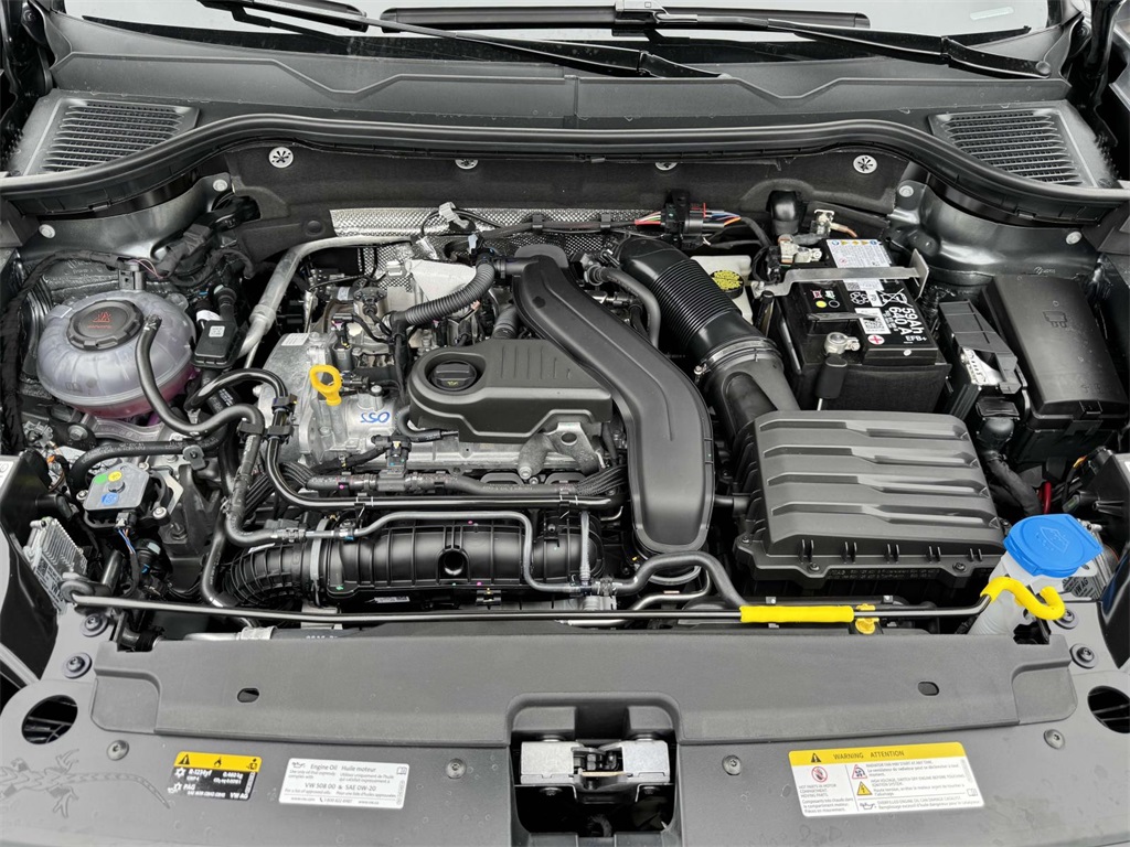 2025 Volkswagen Taos S photo 9
