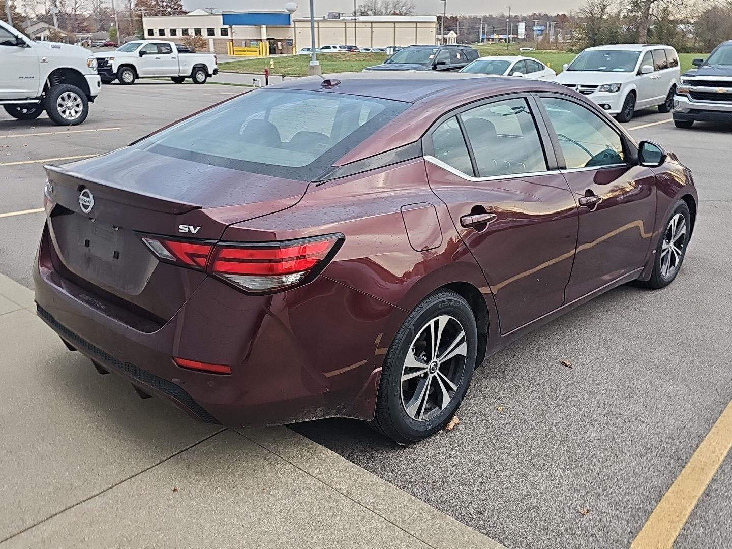 2022 Nissan Sentra SV photo 3