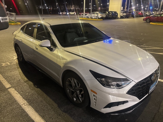 2020 Hyundai Sonata SEL's photo