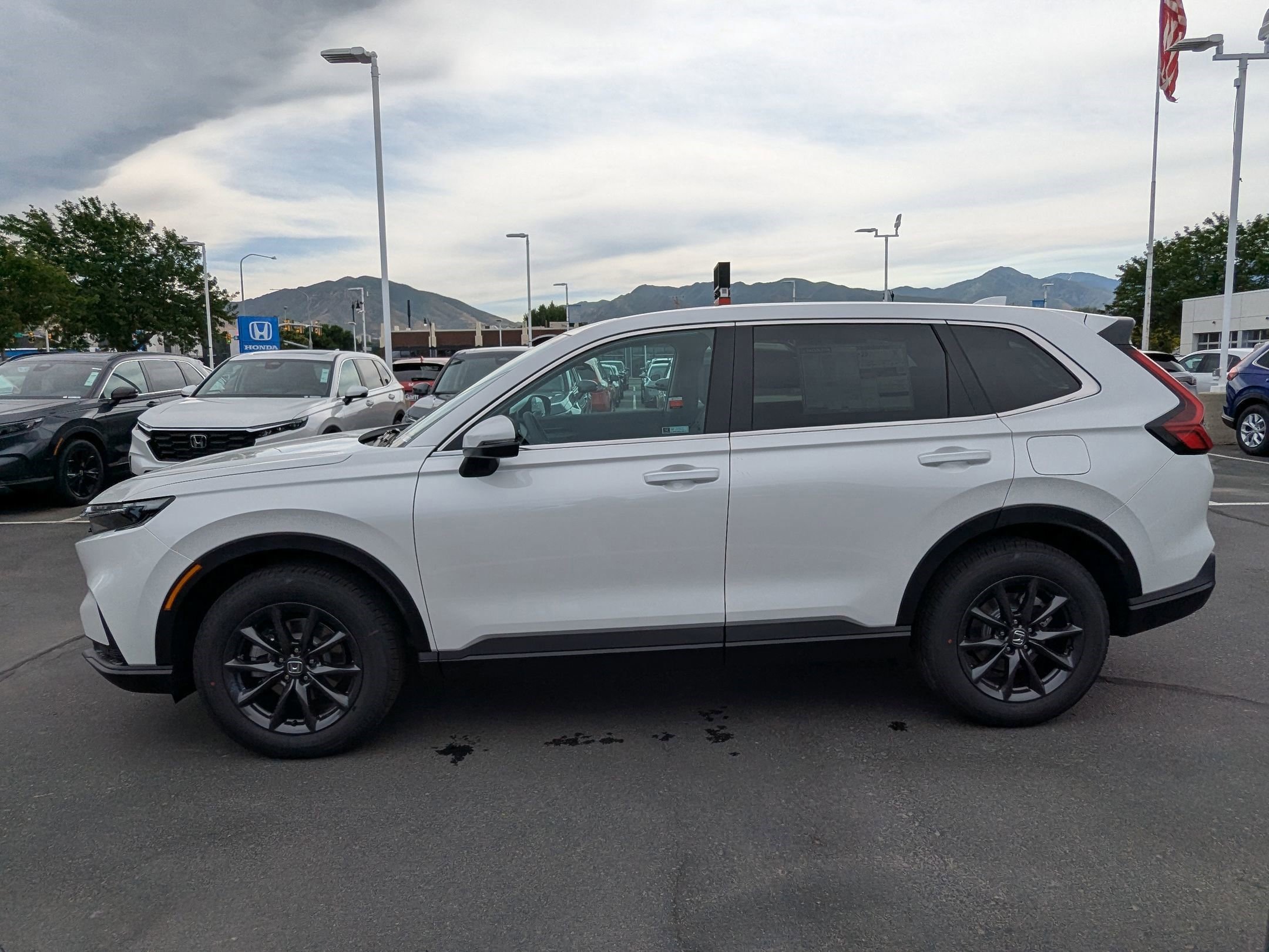 2026 Honda CR-V EX-L photo 3