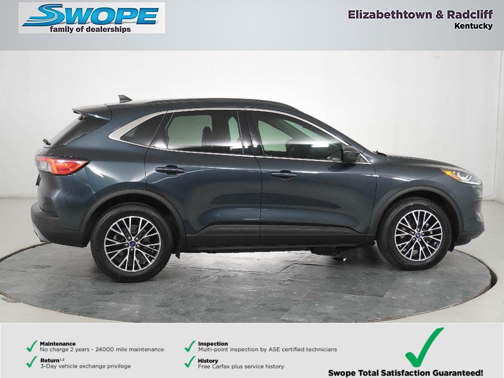2022 Ford Escape Titanium Plug-In Hybrid photo 2