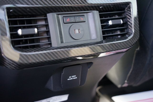 2025 FORD F-350 - Image 31