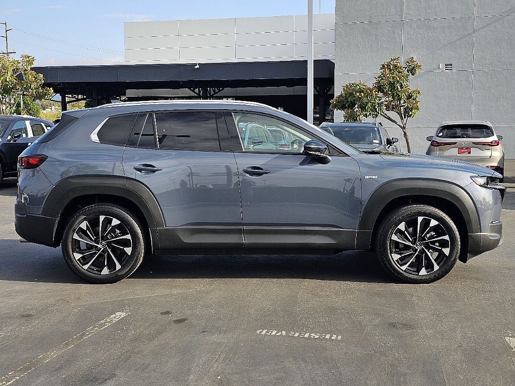 2025 Mazda CX-50 Premium Plus photo 6
