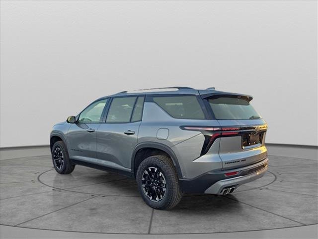 2024 Chevrolet Traverse Z71 photo 3