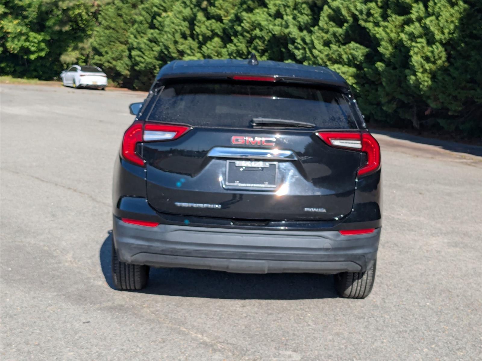 2022 Gmc Terrain SLE photo 9