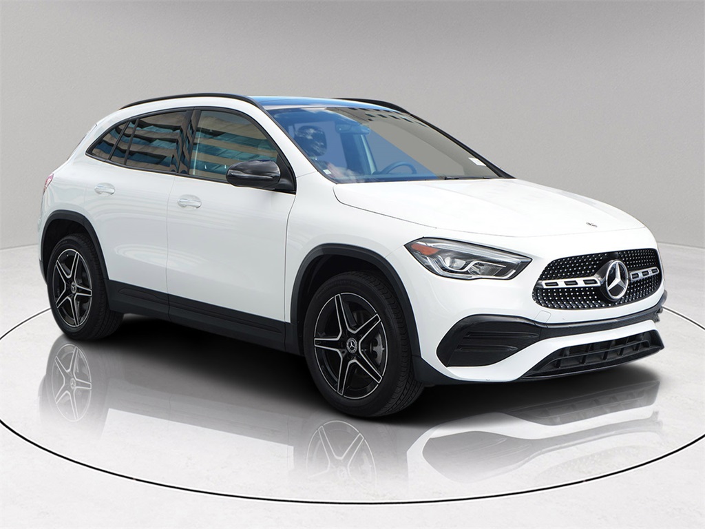 2022 Mercedes-Benz GLA GLA250's photo