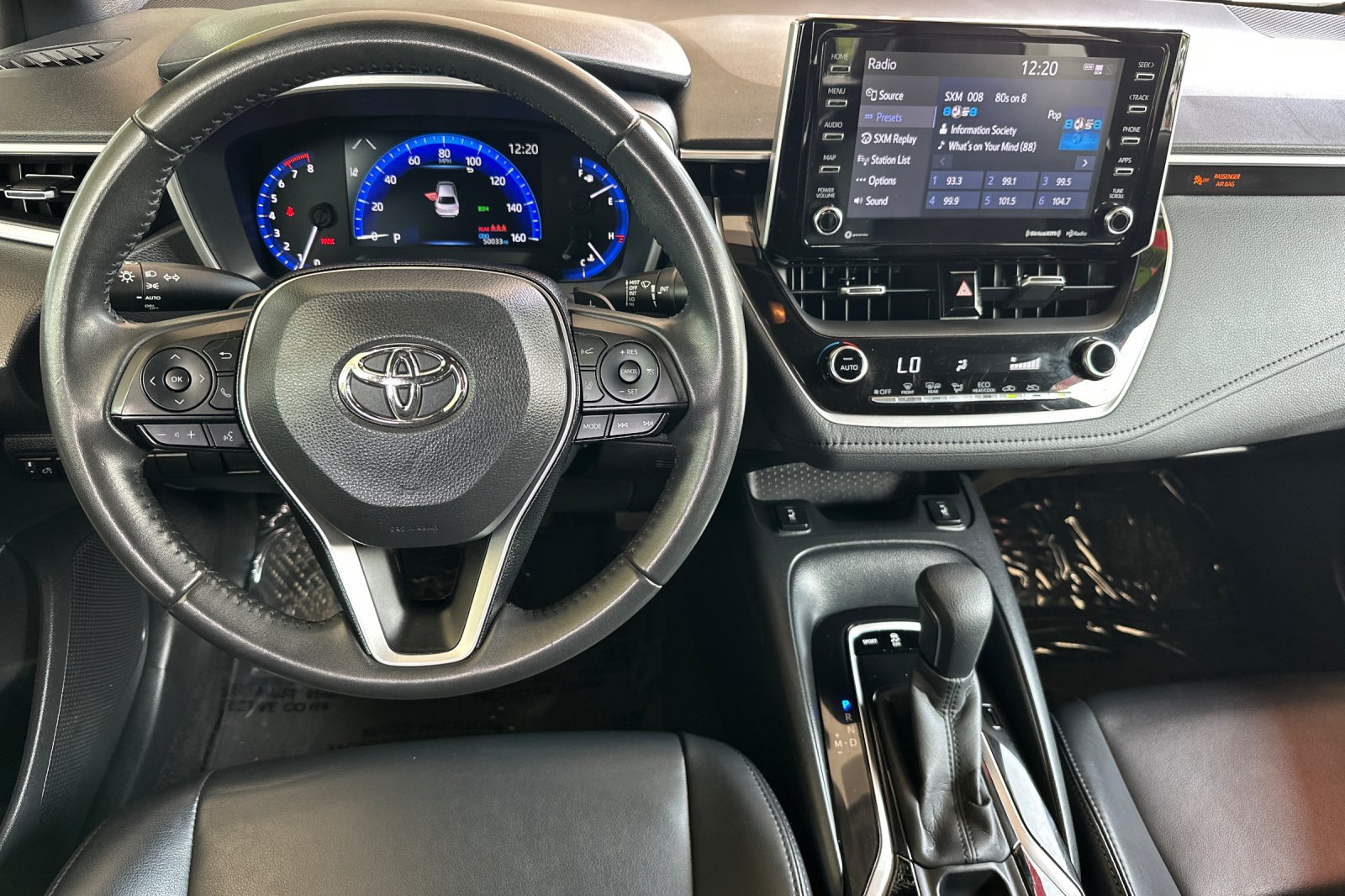 2022 Toyota Corolla XSE photo 13