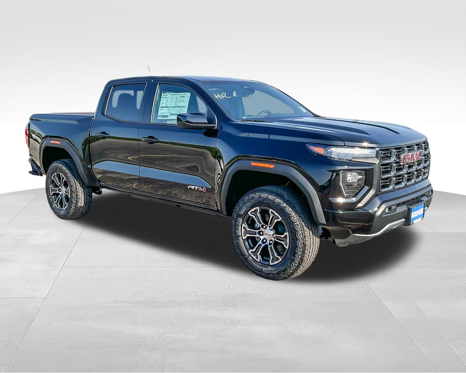 2025 Gmc Canyon AT4 photo 3