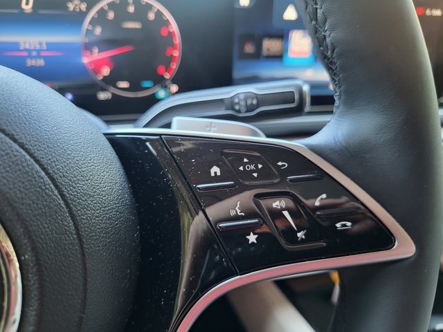 2025 Mercedes Benz GLE 450 4MATIC photo 10